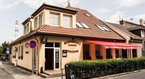 Garnet Penzion, Забронировать Отель Отели Оломоуц с завтраком, рядом с Замок Оломоуц, Завтраки