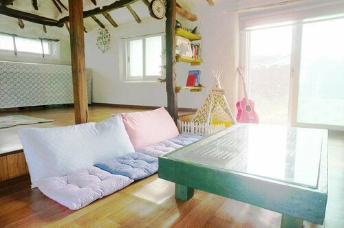 Unnie Guesthouse - Hostel, Забронировать Хостел Gujwa Чеджу