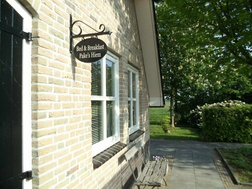 Pake's Hiem, Брондау Қонақ үй Friesland қаласындағы төсек алаңы бар қонақ үйлер, Тоқтау алаңы