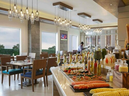 Mercure Chennai Sriperumbudur, Забронировать Отель Отели штата Тамилнада с парковкой, Парковка