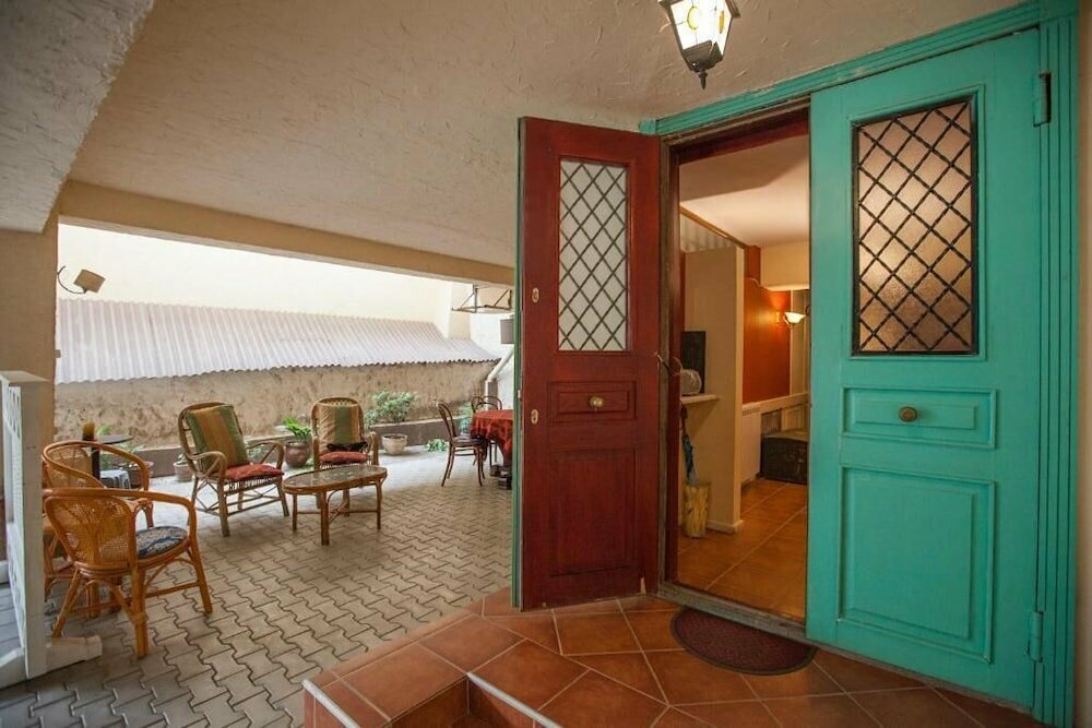 Caravan Villa