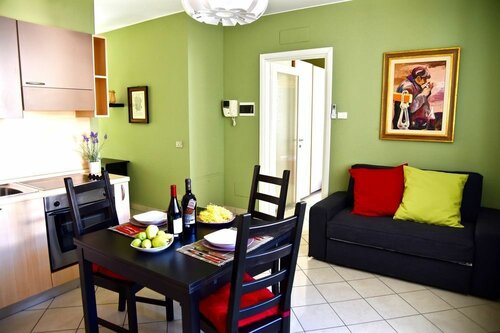 Appartamenti Piazza Savona, Prenota Hotel Hotel a Piemonte con parcheggio, Parcheggio