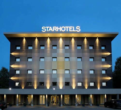 Starhotels Tourist, Забронировать Отель Бикочча - Зара Милан, рядом с Биньями