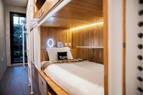 Tuju Arteri Pods, Book Hotel Hotels in Jakarta Province with Parking, Parking