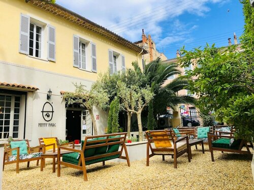 Hôtel du Parc - Bastide provençale, Забронировать Отель Драгиньян Вар