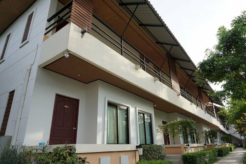 Baan Nantiya, Забронировать Отель Отели Roi Et Province с завтраком, Завтраки