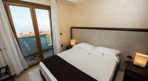 Residenza Prestige Tropea, Prenota Hotel Tropea Calabria