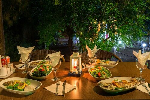 Secret Garden Bungalows & Tent Hotel, Rezerwuj Hotel Hotele w Mediterranean Region Turkey z parkingiem, Parking