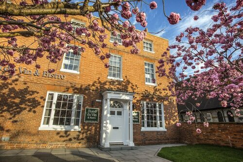 Hotel du Vin Stratford-upon-Avon, Забронировать Отель Стратфорд-апон-Эйвон Уорикшир, рядом с Stratford upon Avon Library