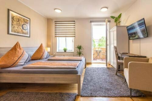 Pension Leipzig Sud, Varaa Hotelli Hotellit Leipzig pysäköinnillä, lähellä Haus Steinstrasse, Pysäköinti