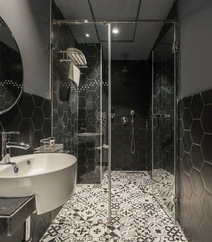 Hotel B plus L, Prenota Hotel Hotel a Telangana con parcheggio, Parcheggio
