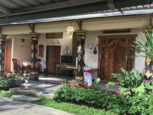 Semeton Homestay, Забронировать Отель Отели Матарам с парковкой, Парковка