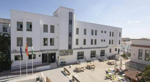 Albergue Inturjoven Chipiona, Забронировать Хостел Чипиона Коста-де-ла-Лус, рядом с Музей El Camaleon Chipiona