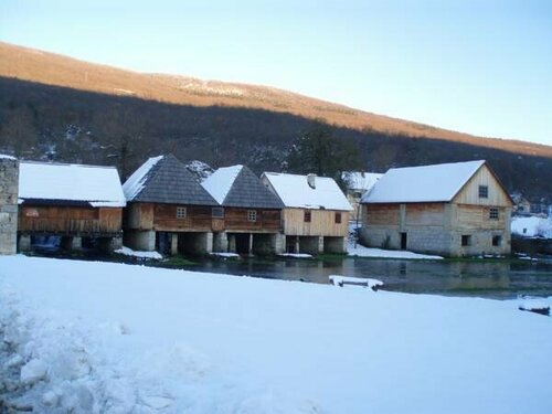 Hotel Mirni Kutak, Buchen Sie Hotel Otočac 