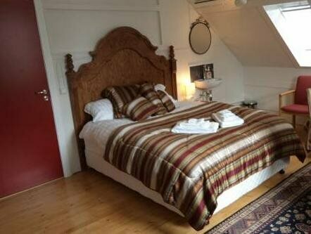 Harbourfront guesthouse, Забронировать Отель Хабнарфьордюр Хёвюдборгарсвайдид