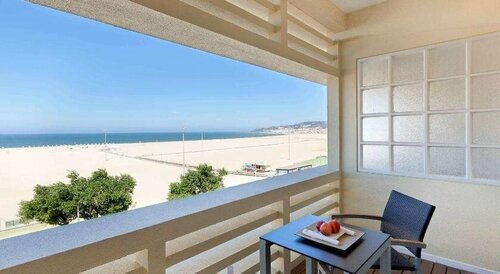 Vila Gale Collection Figueira da Foz, Забронировать Отель Отели Фигейра-да-Фош с завтраком, рядом с Sotto Mayor Palace, Завтраки