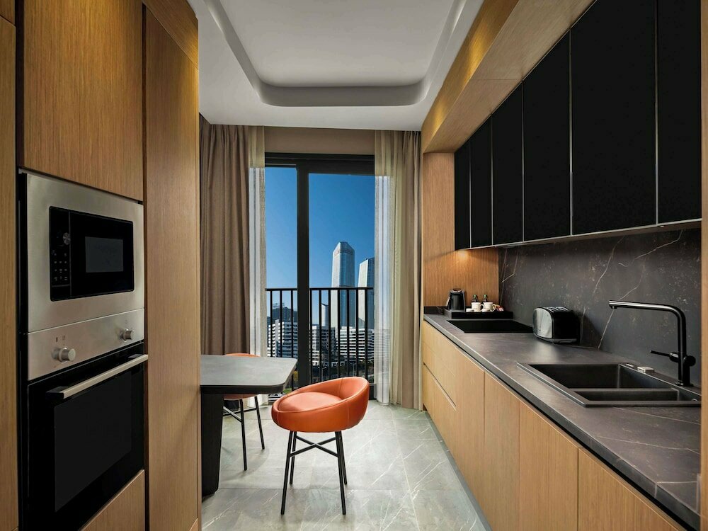Mövenpick Living Istanbul Saklivadi