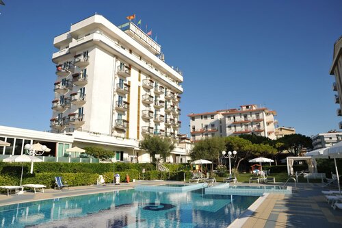 Hotel Beny, Забронировать Отель Отели Лидо ди Езоло 3 звезды, рядом с Torino Square, 3*