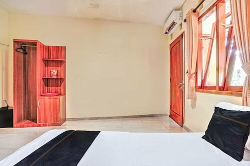 RedDoorz Syariah near Exit Tol Madyopuro, Réserver Hôtel Hôtels à Malang avec petit-déjeuner, Petit-déjeuner