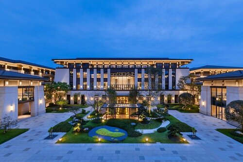 Gran Melia Chengdu, Rezerwuj Hotel Hotele w Chengdu z Basenem, Basen