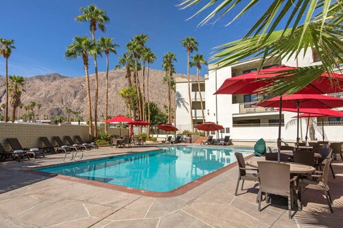 The Dunes Hotel Palm Springs, Забронировать Отель Отели Палм-Спрингса с бассейном, рядом с Парк Tahquitz Canyon, Бассейн