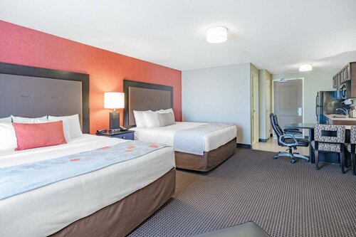 Hawthorn Suites by Wyndham Williston, Забронировать Отель Уиллистон 