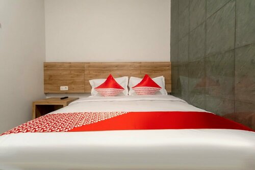 Hotel O Festive Inn, Book Hotel Hoteller i Medan med parkering, Parkering