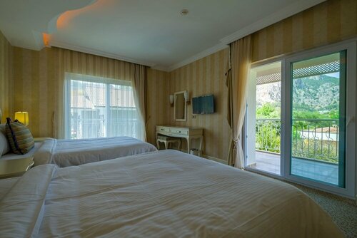 Grand Göcek Hotel, Забронировать Отель Отели Гёчек с бассейном, Бассейн