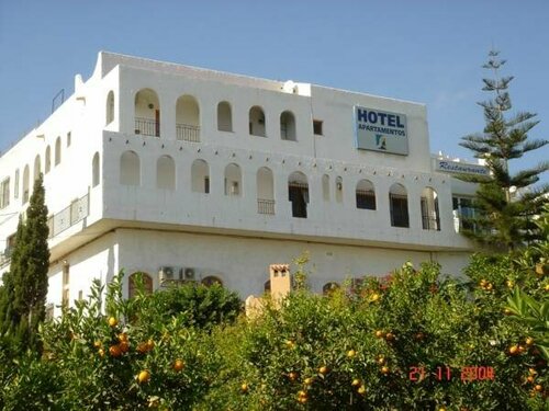 Hotel Simón, Забронировать Отель Мохакар Коста-де-Альмерия, рядом с Дом El Mirador del Castillo