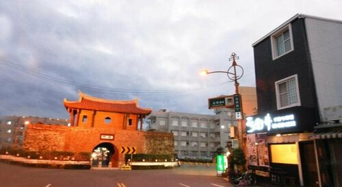 Hananoi Bed and Breakfast, Забронировать Гостевой дом Хеньчунь Hengchun Township, рядом с Южные ворота Старого города Хэнчунь