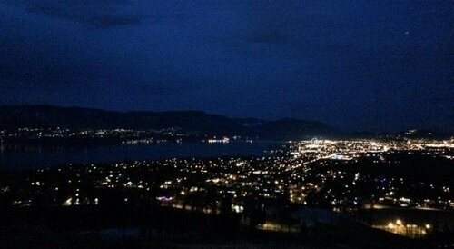 Hilltop Escape Bed & Breakfast, Book Hotel Kelowna Britisk Columbia