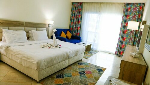 SeaVille Beach Hotel by Elite Hotels & Resorts, Rezerwuj Hotel Ajn Suchna Suez