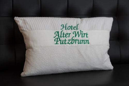 Alter Wirt Putzbrunn, Rezervasyon Otel Putzbrunn Upper Bavaria