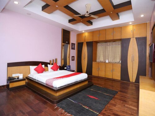 Oyo Hotel White House Inn, Reserva ahora Hotel Bhubaneshwar Orissa