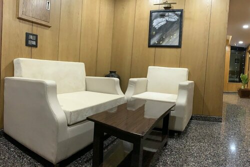 Hotel Sun Grand, Забронировать Отель Отели Дехрадун 3 звезды, рядом с Часовая башня Дехрадуна, 3*