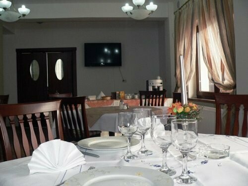 Pension Deutsches Haus, Rezervovat Hotel Hotely v Prahova Valley s parkováním, Parkování