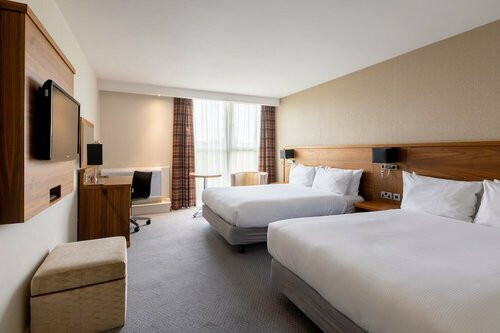 Holiday Inn Newcastle Gosforth Park by IHG, Забронировать Отель Ньюкасл-апон-Тайн Тайн и Уир