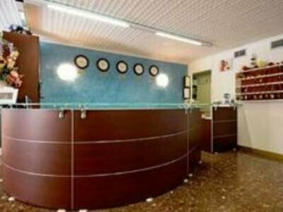 Hotel Ai Pini, Book Hotel Hoteller i Friuli Venezia Giulia med parkering, Parkering