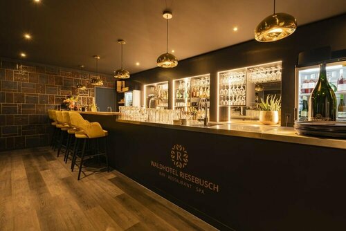 Waldhotel Riesebusch, Забронировать Отель Отели и гостиницы Бад-Швартау, Отель