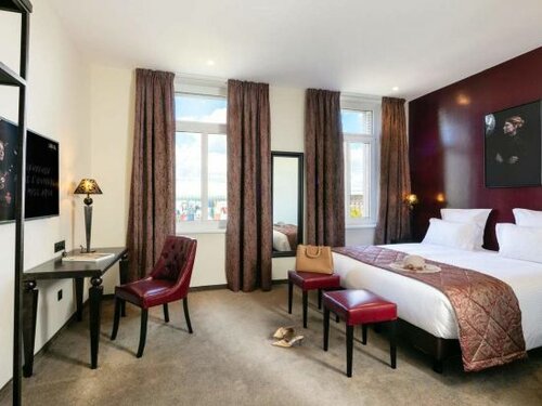 Hotel Arok, Забронировать Отель Отели Страсбурга с парковкой, Парковка