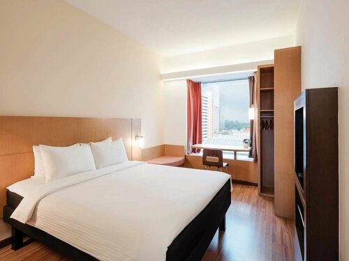 Ibis Singapore on Bencoolen, Rezervasyon Otel Singapur Singapur