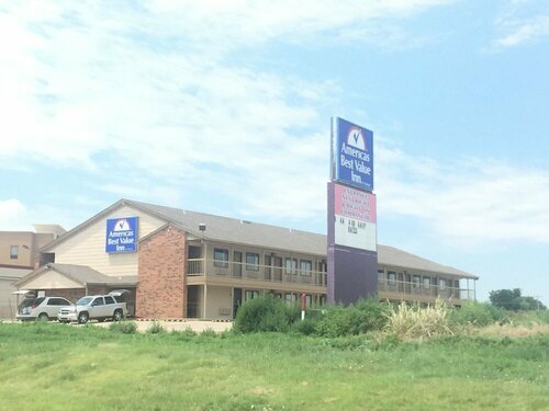 Americas Best Value Inn Garden City, Prenota Locanda Hotel a Kansas con parcheggio, Parcheggio