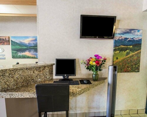 Econo Lodge Denver International Airport, Prenota Hotel Hotel a Aurora con parcheggio, Parcheggio