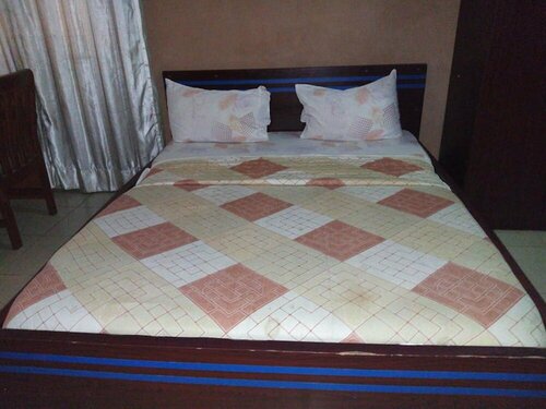 Holla-Jobi Guest House, Забронировать Гостевой дом Гостевые дома Лагоса, Гостевой дом