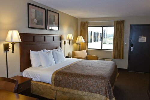 Greenlight Inn & Suites St James, Prenota Hotel St. James Ozark