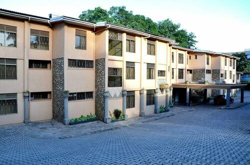 Hotel Ruch, Rezervați Hotel Kampala Hoteluri....