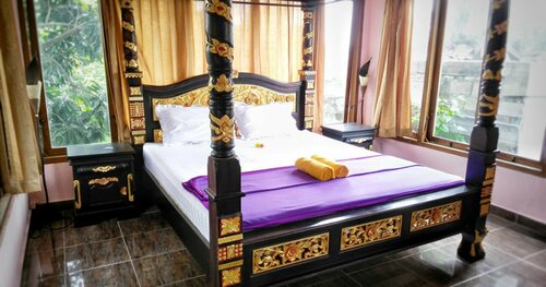 Rona Accomodation, Забронировать Отель Отели провинции Бали с бассейном, Бассейн