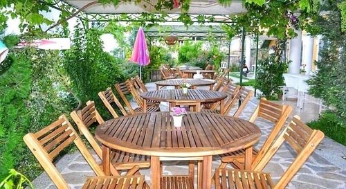 Uzun Hotel