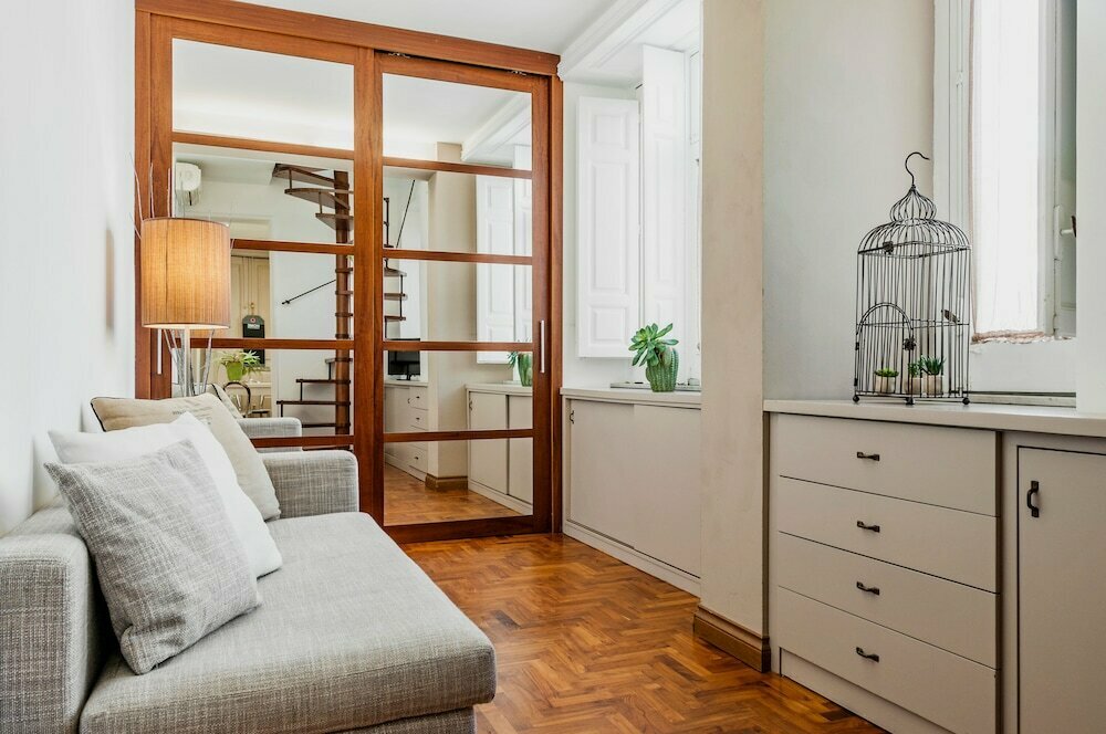 Ferrini Home Residence 150