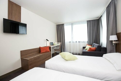 Campanile PRIME - Metz Centre Gare, Забронировать Отель Мец Moselle, рядом с Арка Серпенуаз